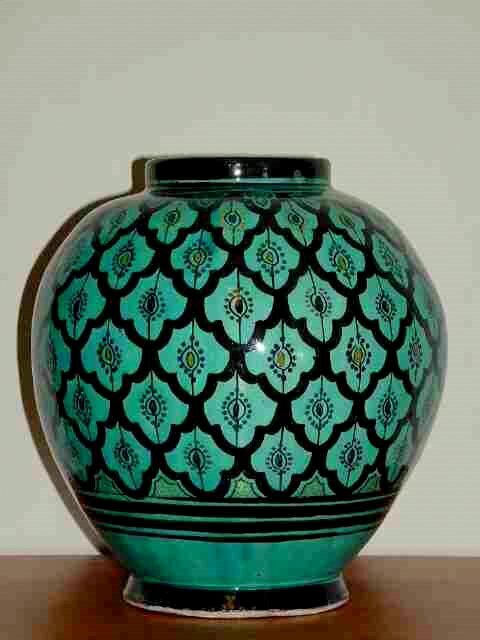 Round vase 2
